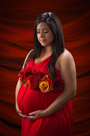 Roni_Maternity_100-Edit